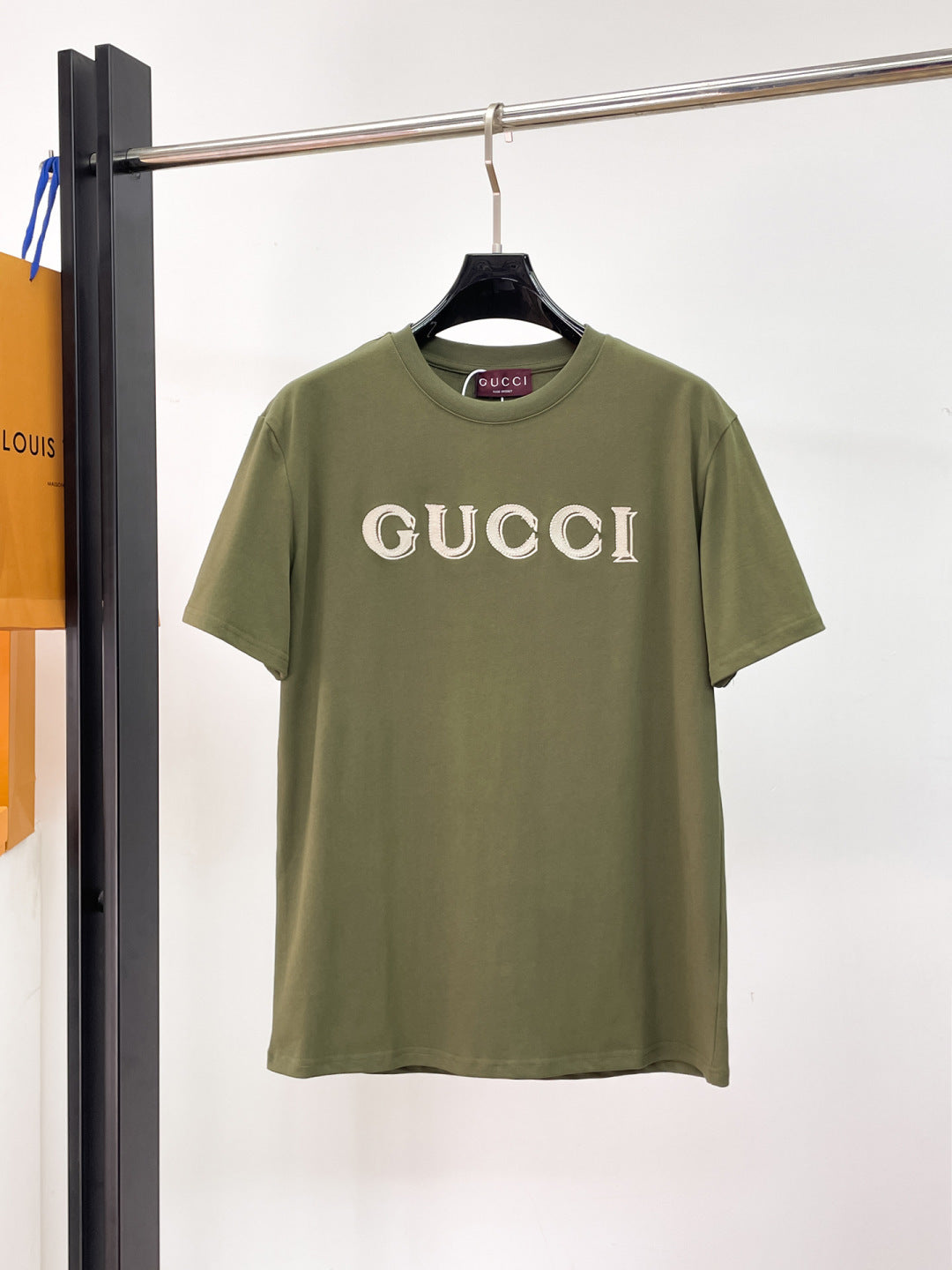Gucci Apparel 7