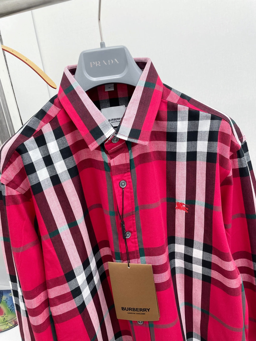 🤎 Burberry Apparel 18
