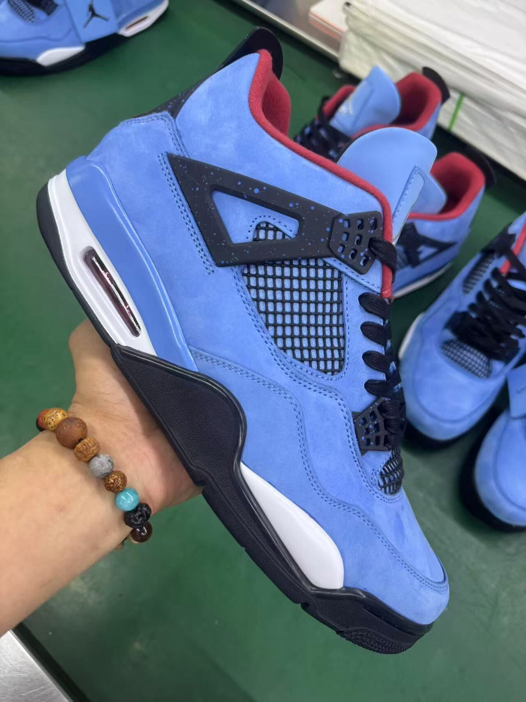 Air Jordan 4 x Travis Scott Purpple