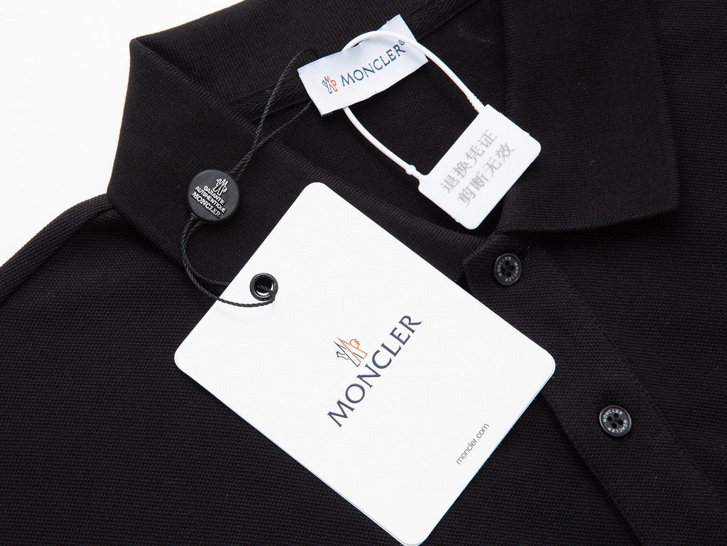 Moncler Apparel 21