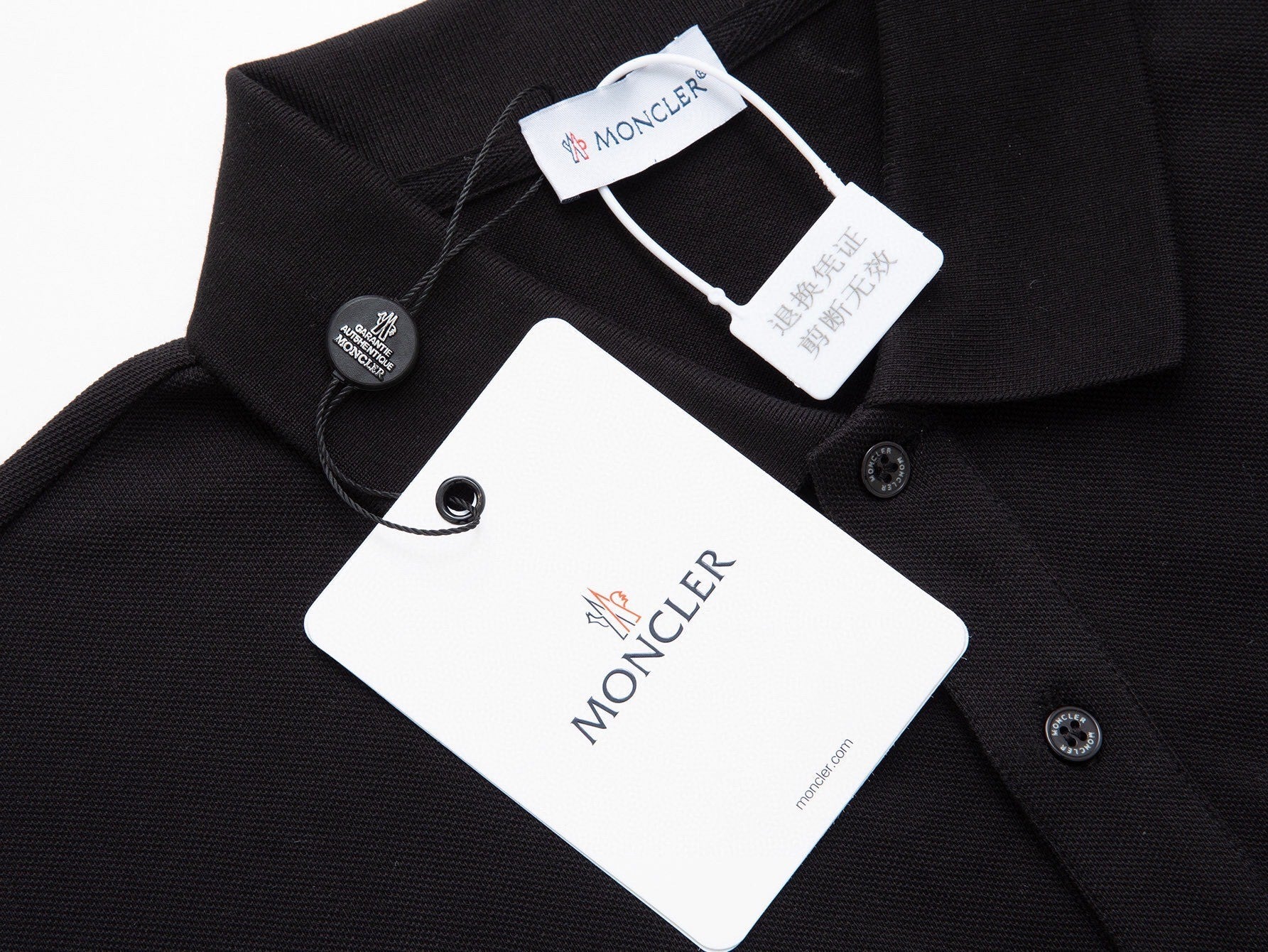 Moncler Apparel 21