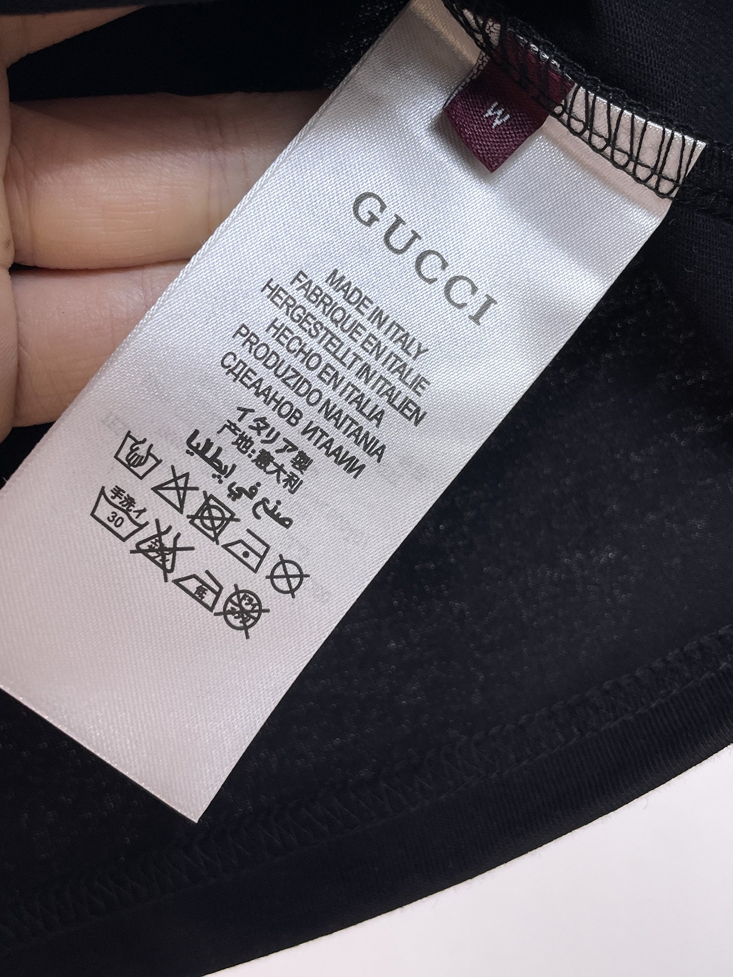 Gucci Apparel 12
