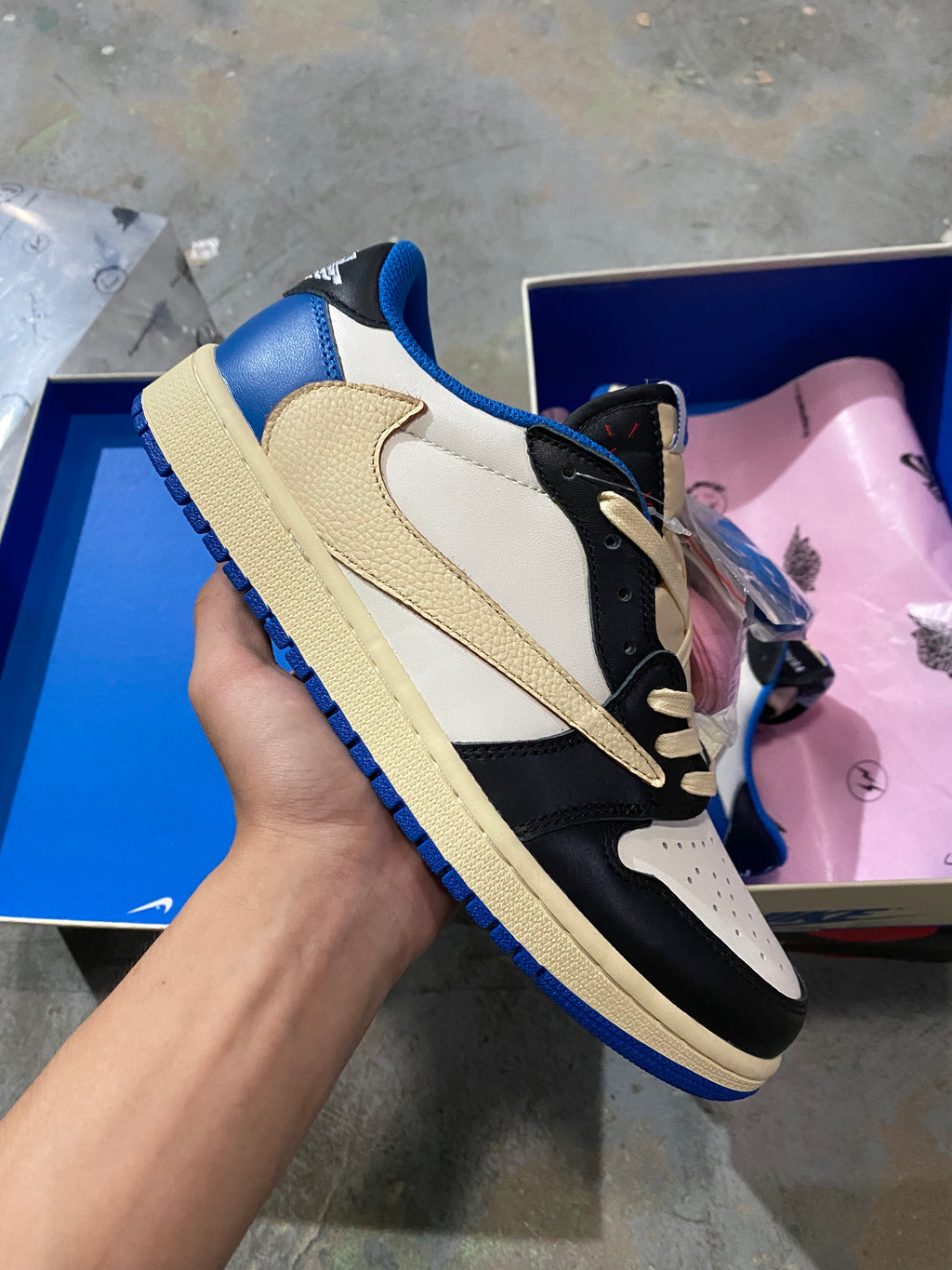 Air Jordan 1 Low x Travis Scott Fragment 1