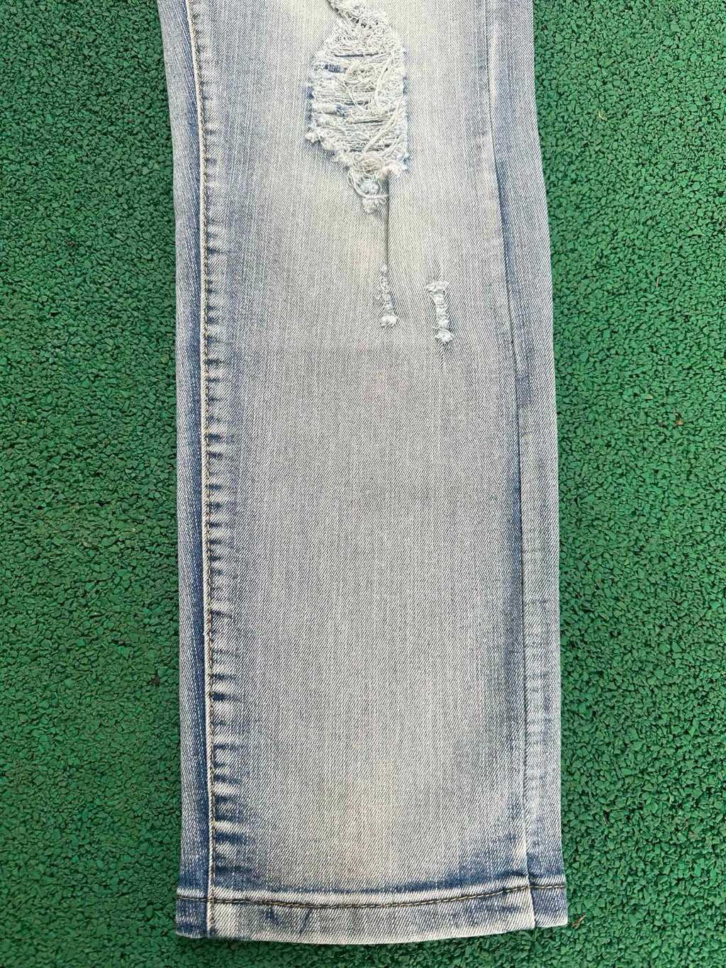 Amiri Jeans 5