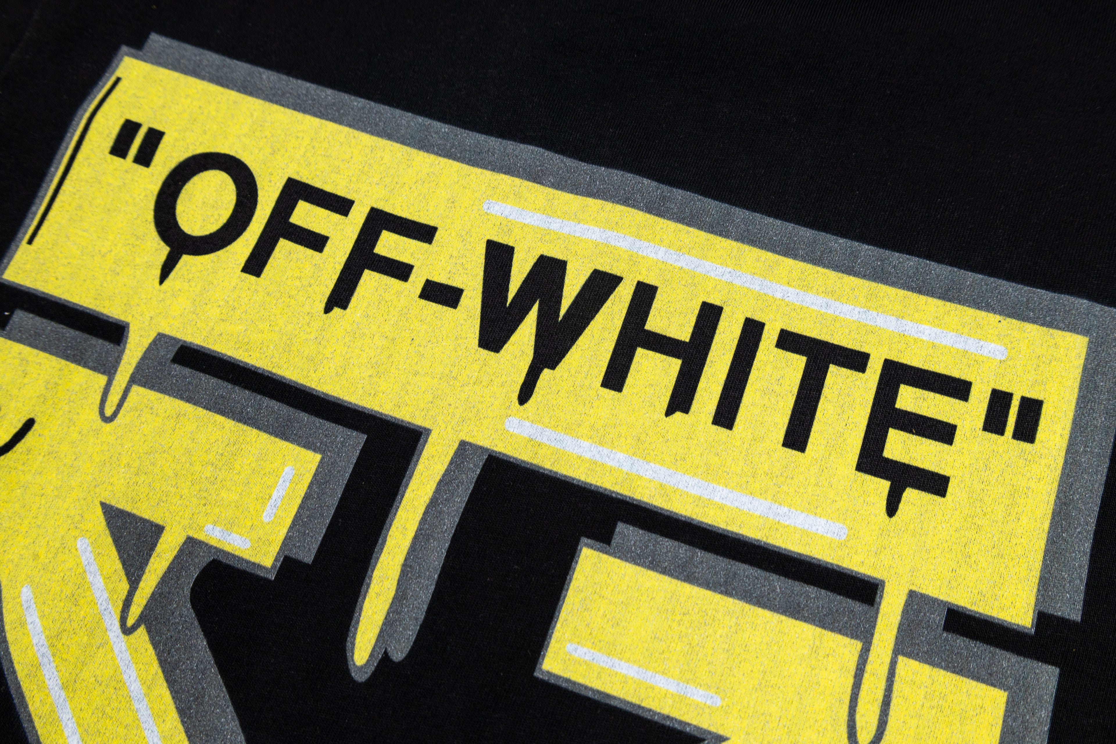 Off-White Oversized T-Shirts 4