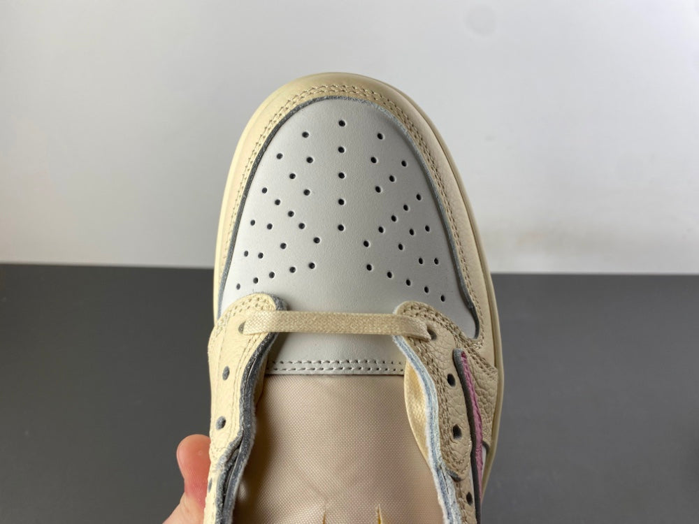 Air Jordan 1 Low x Travis Scott Shy Pink