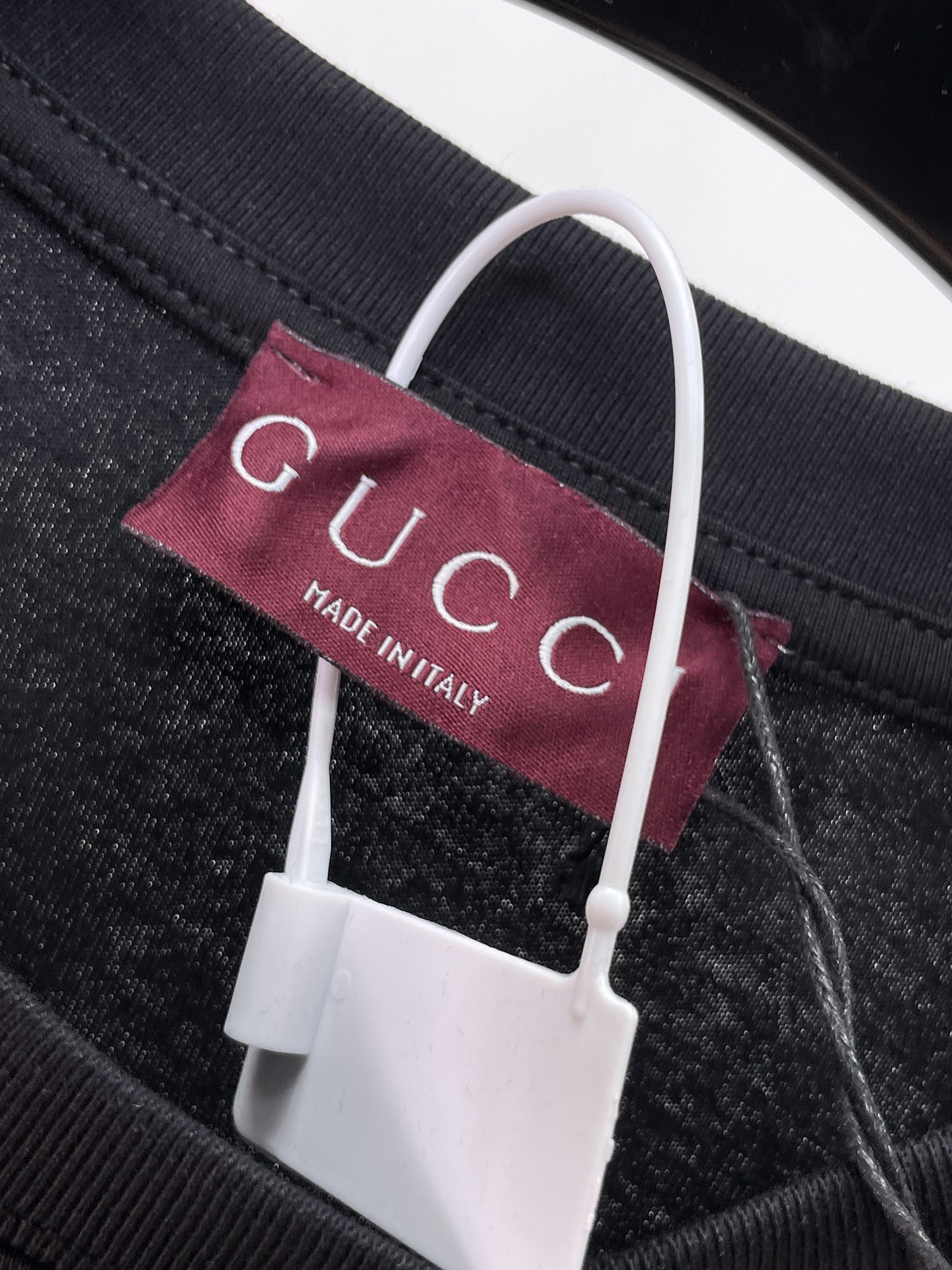 Gucci Apparel 12
