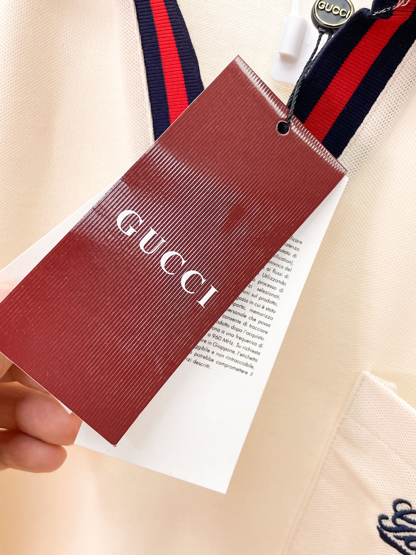 Gucci Apparel 16