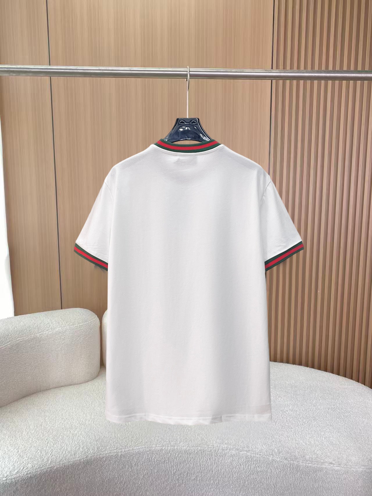 Gucci Apparel 11