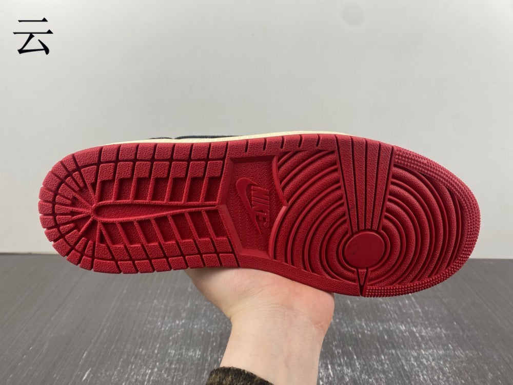 Trophy Room x Air Jordan 1 Low OG