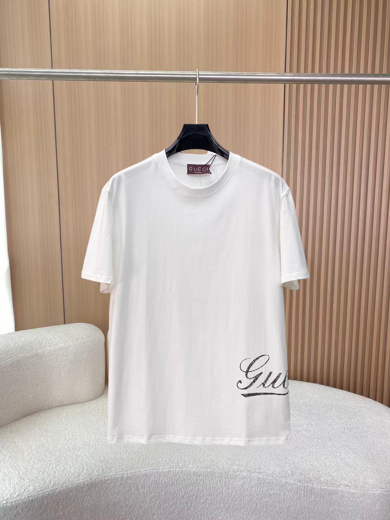 Gucci Apparel 13
