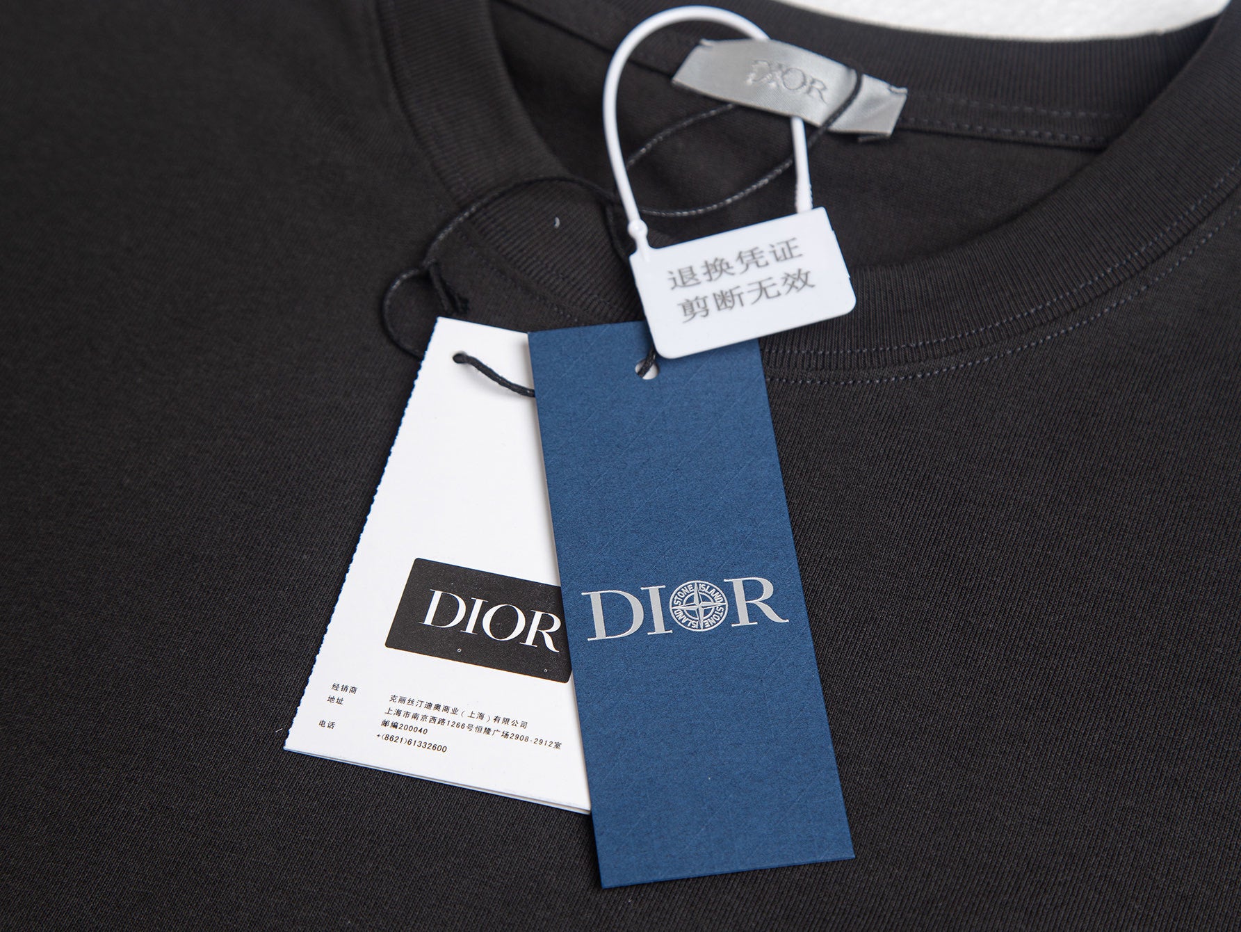 Dior Apparel 1