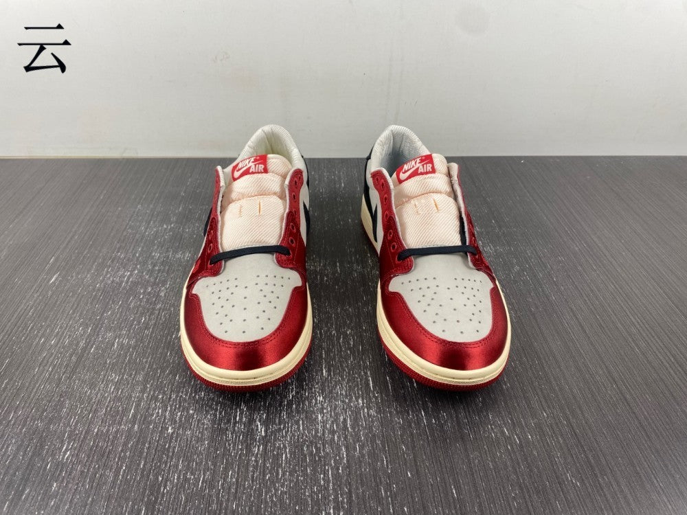 Trophy Room x Air Jordan 1 Low OG