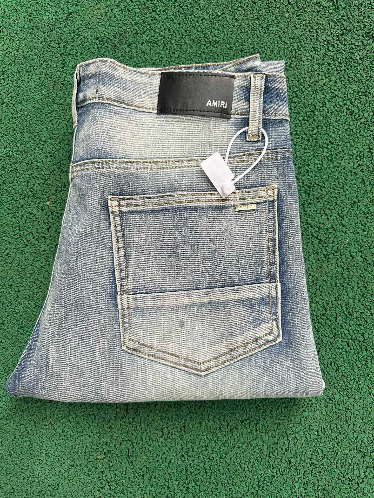 Amiri Jeans 5