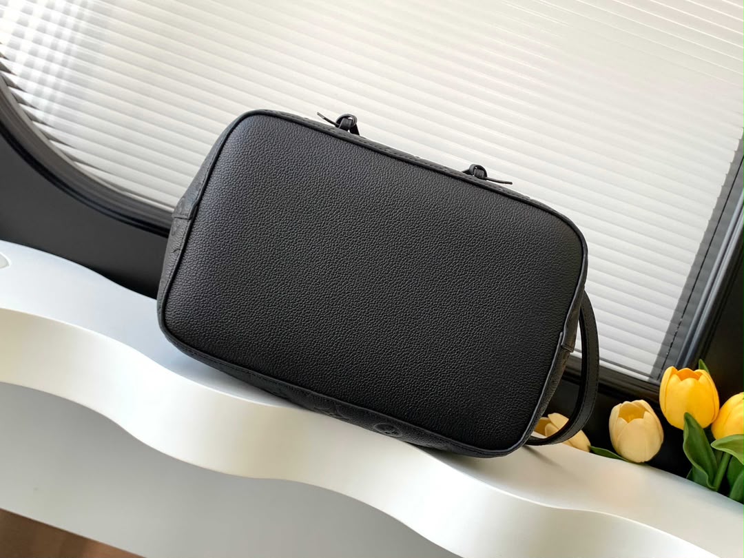 👜 LOUIS VUITTON HANDBAGS