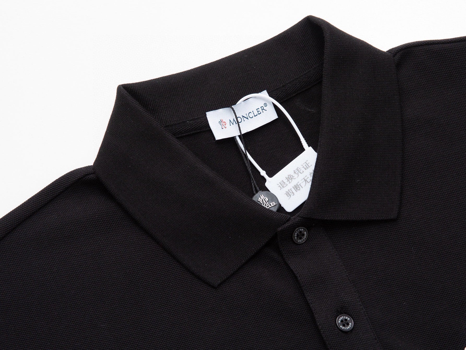 Moncler Apparel 21