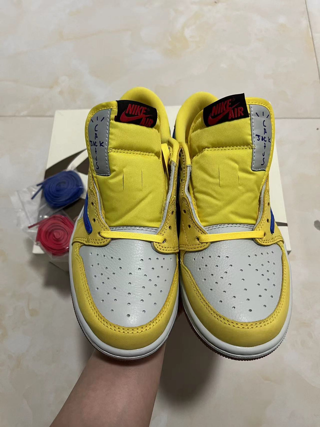 Air Jordan 1 Low x Travis Scott Canary