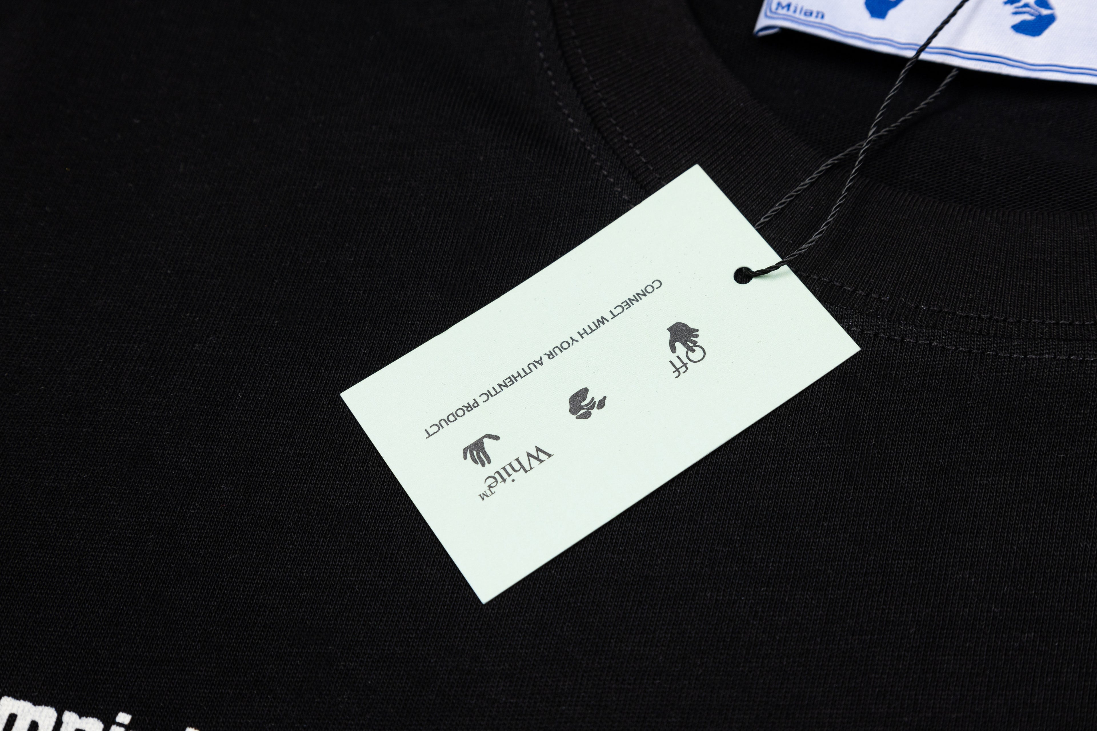 Off-White Oversized T-Shirts 3