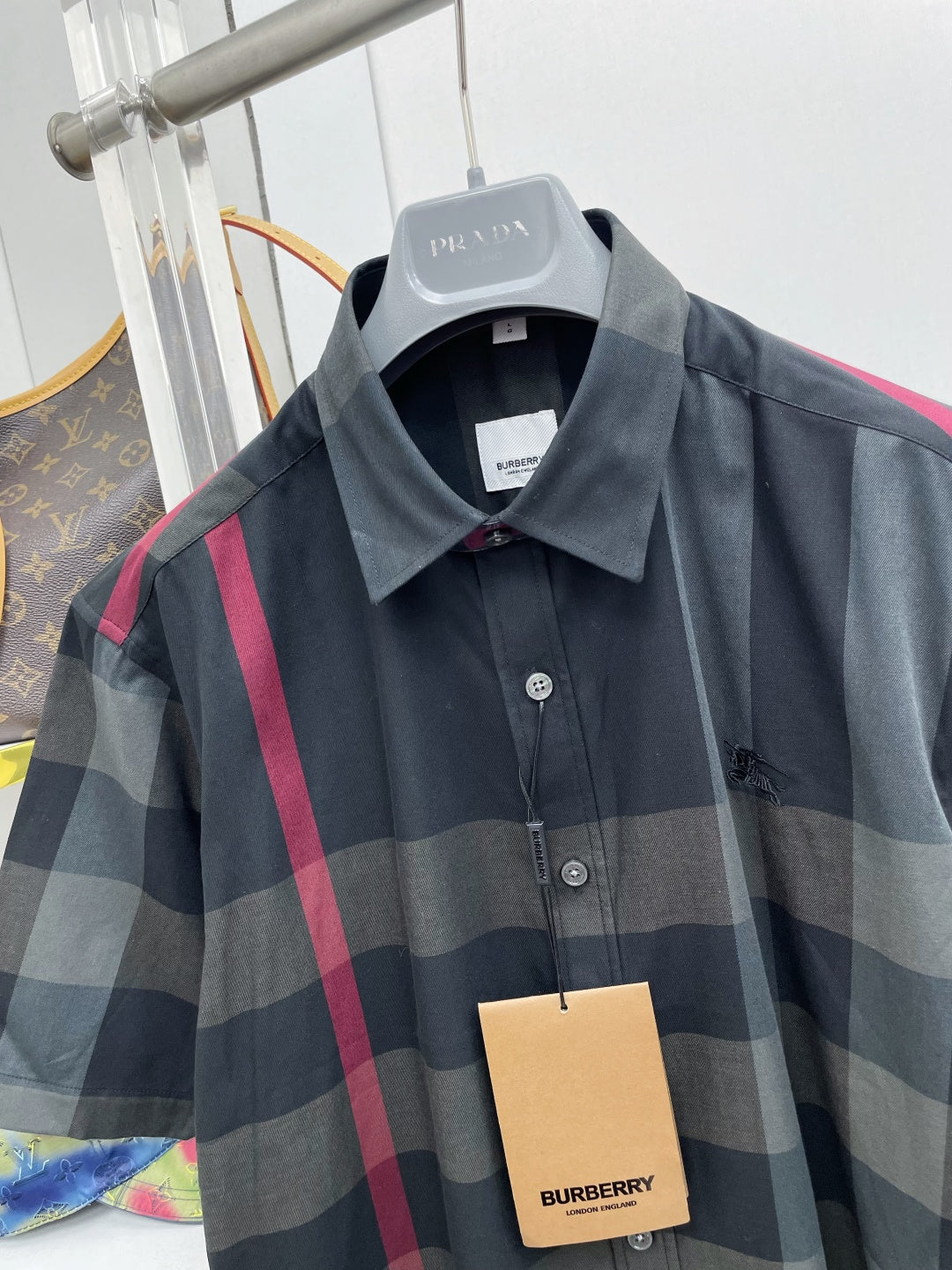 🤎 Burberry Apparel 20