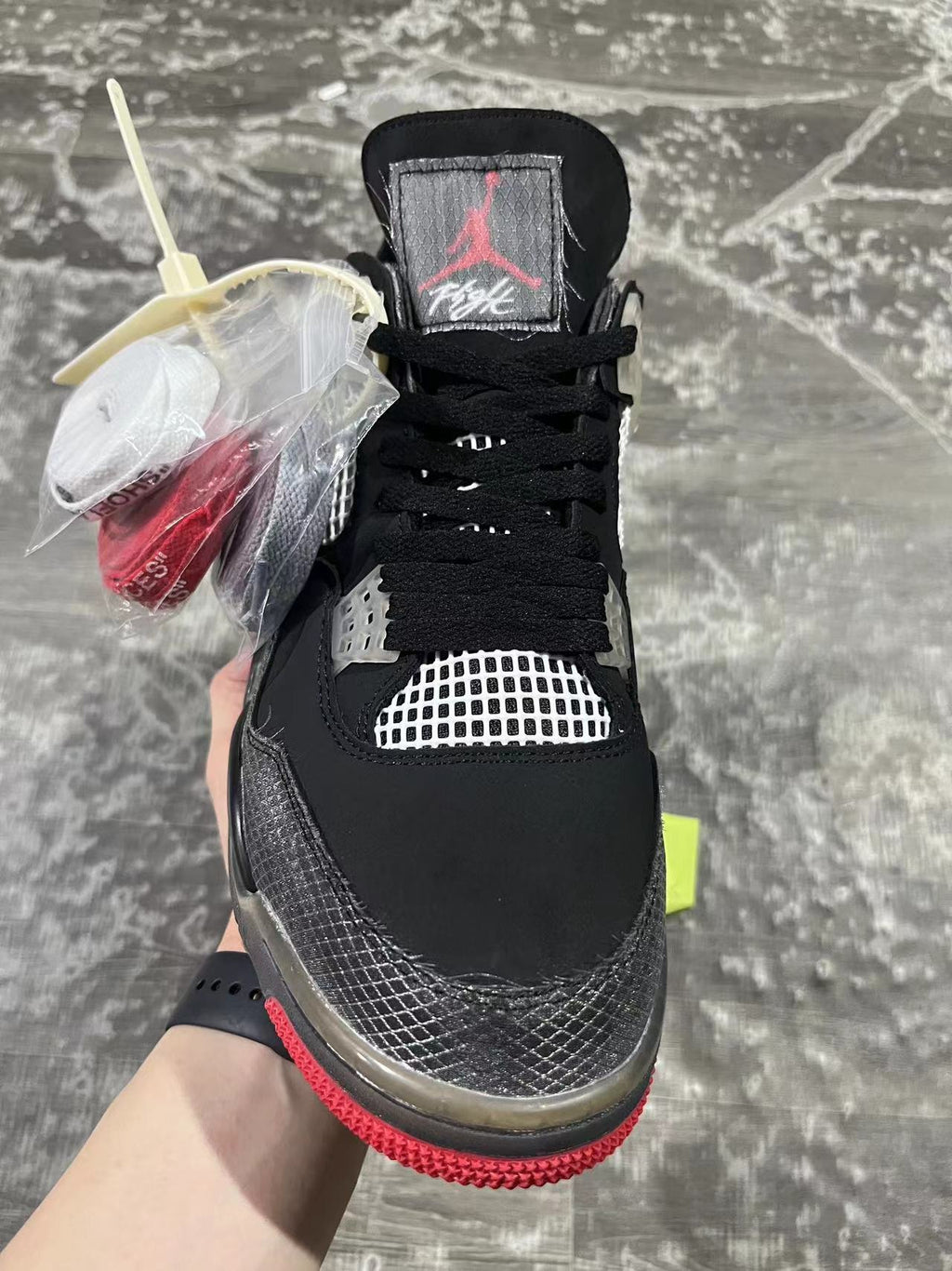 Air Jordan 4