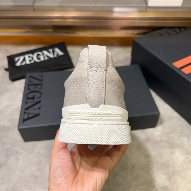 ZEGNA Triple Stitch 47