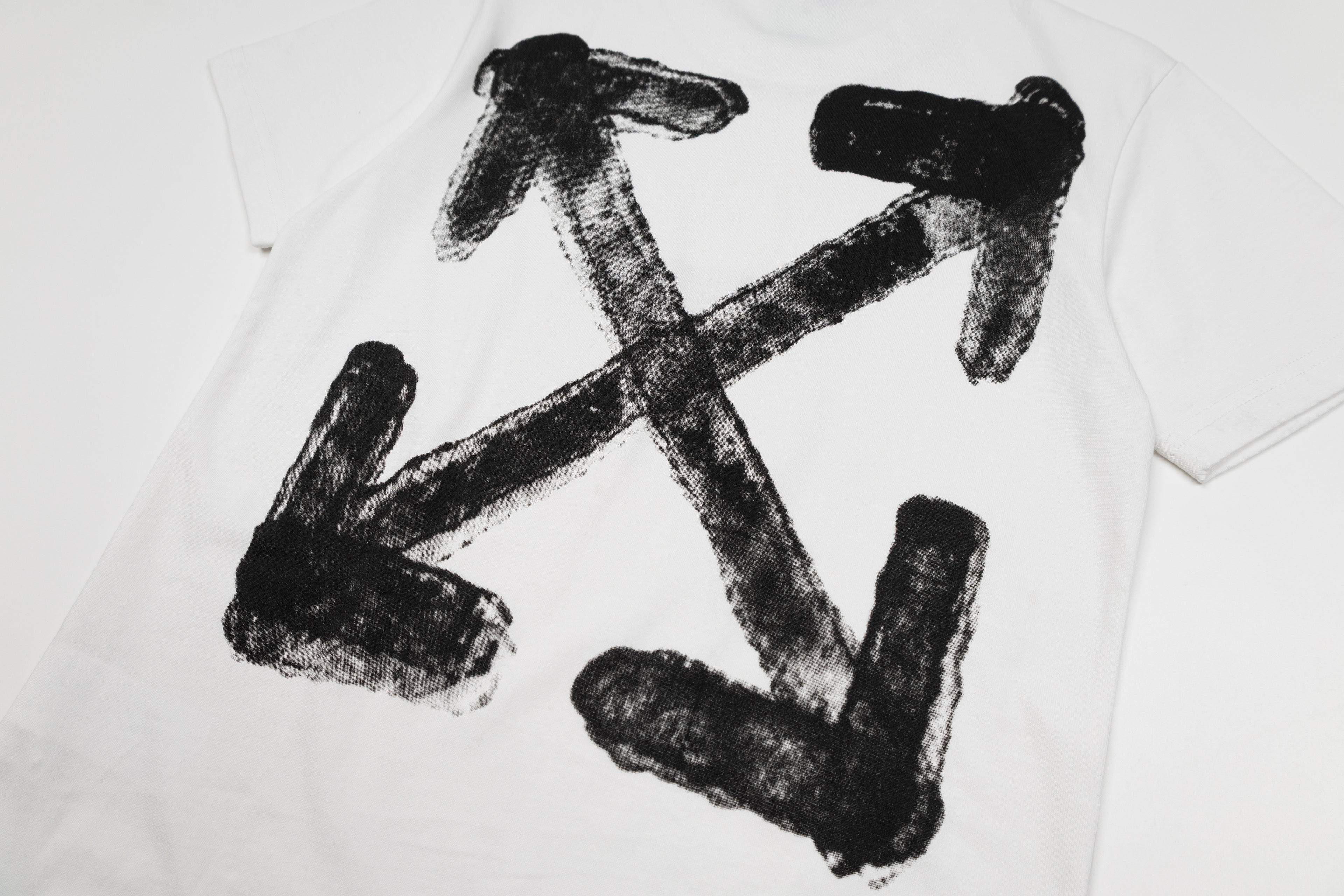 Off-White Oversized T-Shirts 2