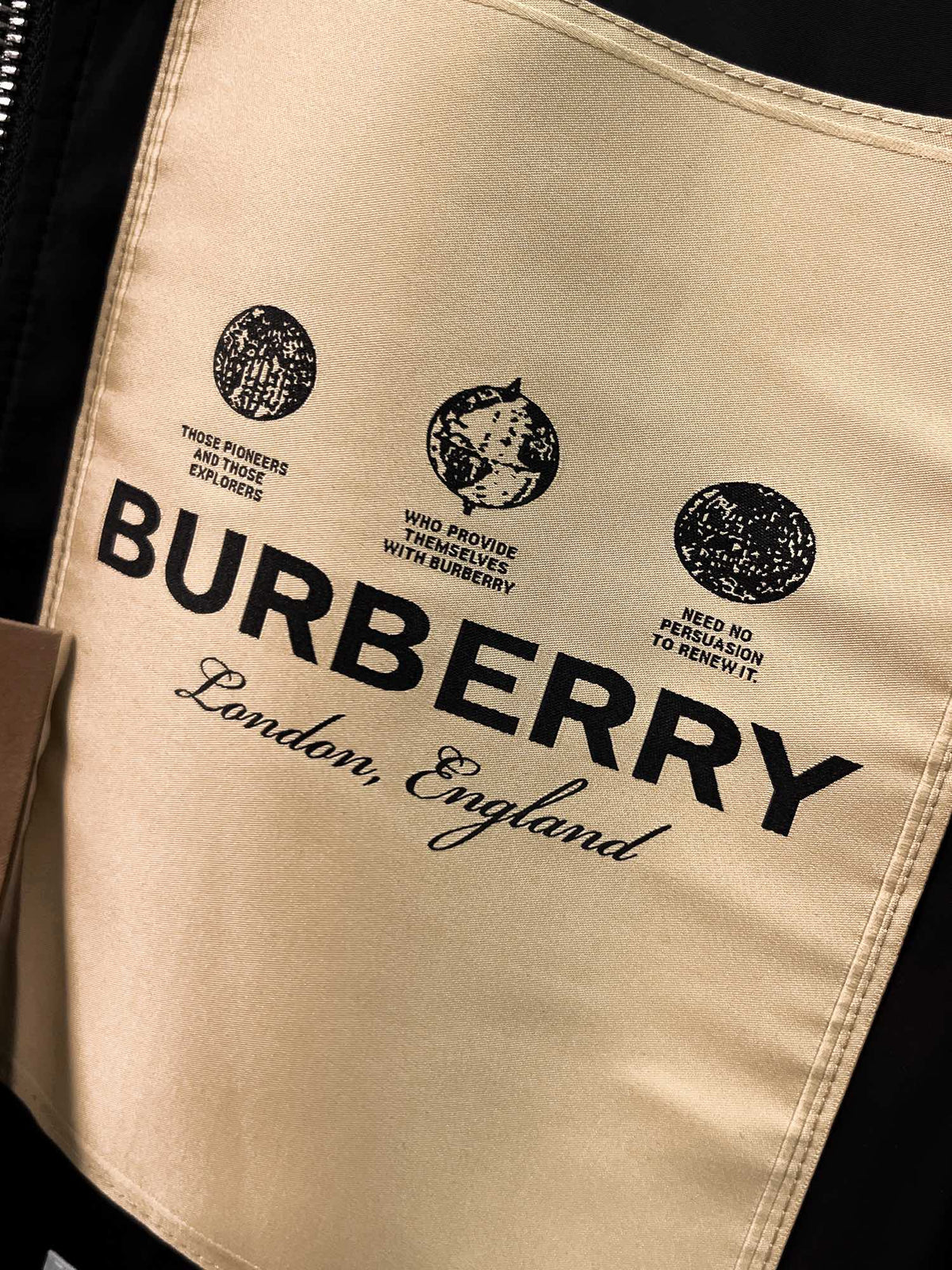 🤎 Burberry Apparel 6