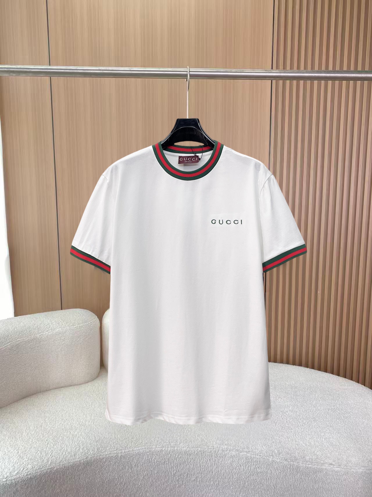 Gucci Apparel 11