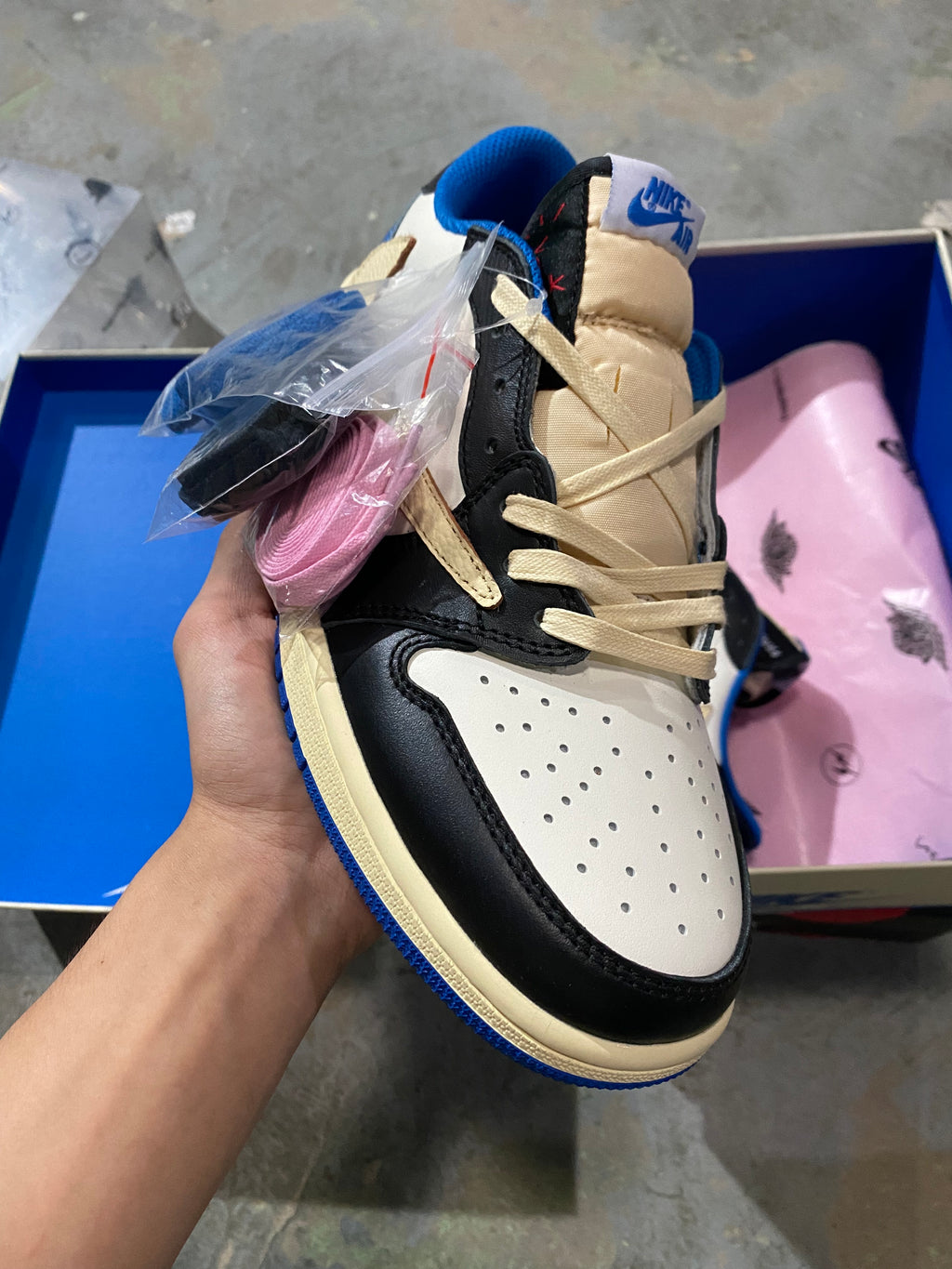 Air Jordan 1 Low x Travis Scott Fragment 1