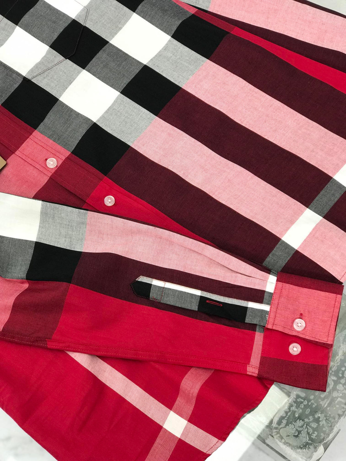 🤎 Burberry Apparel 17