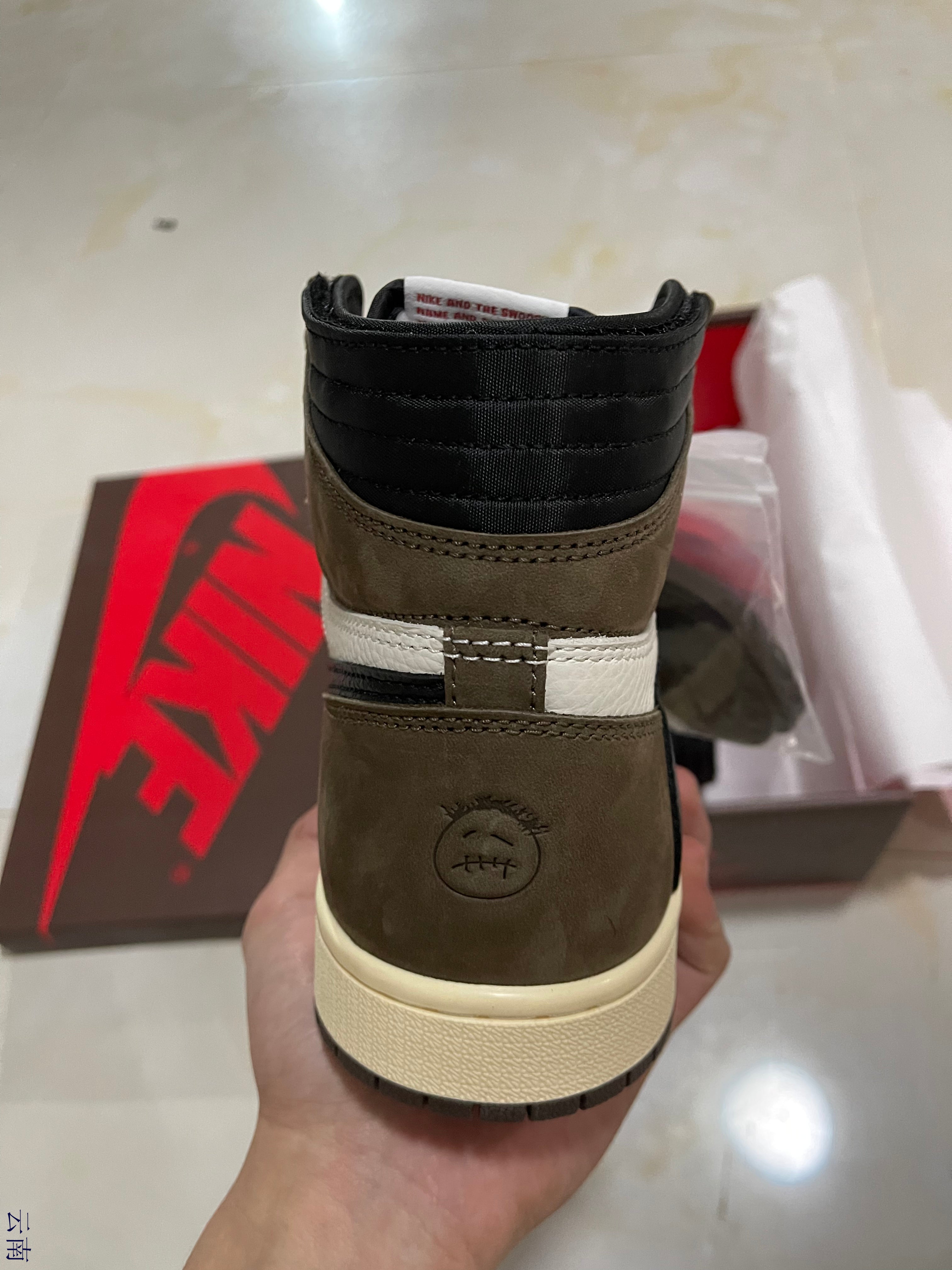 Air Jordan 1 High x Travis Reverse Mocha