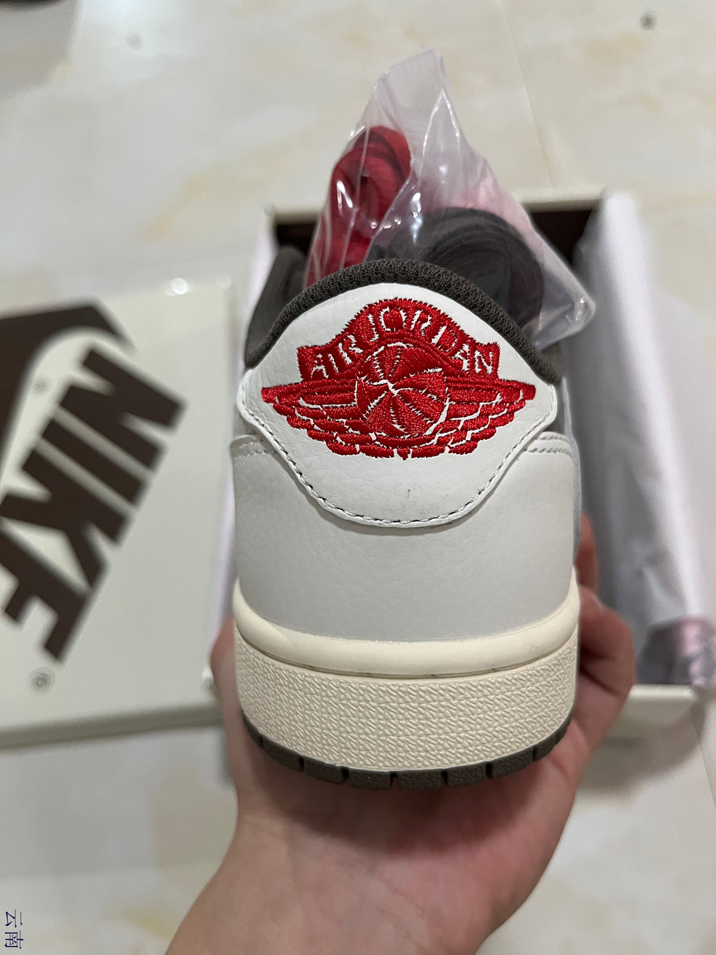 Air Jordan 1 Low x Travis Scott Reverse Mocha