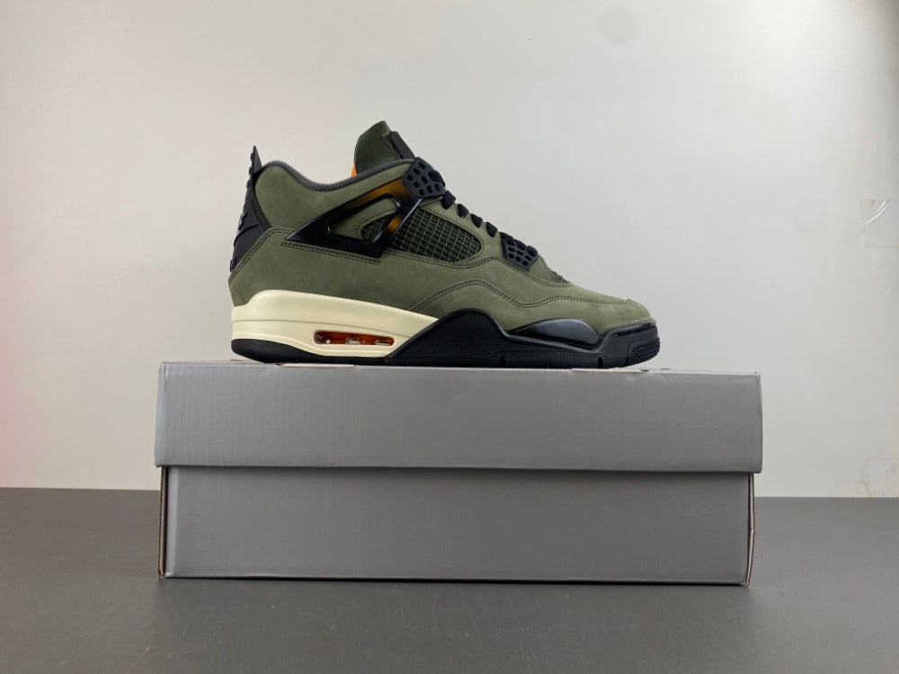 Air Jordan 4 UNDEFEATED