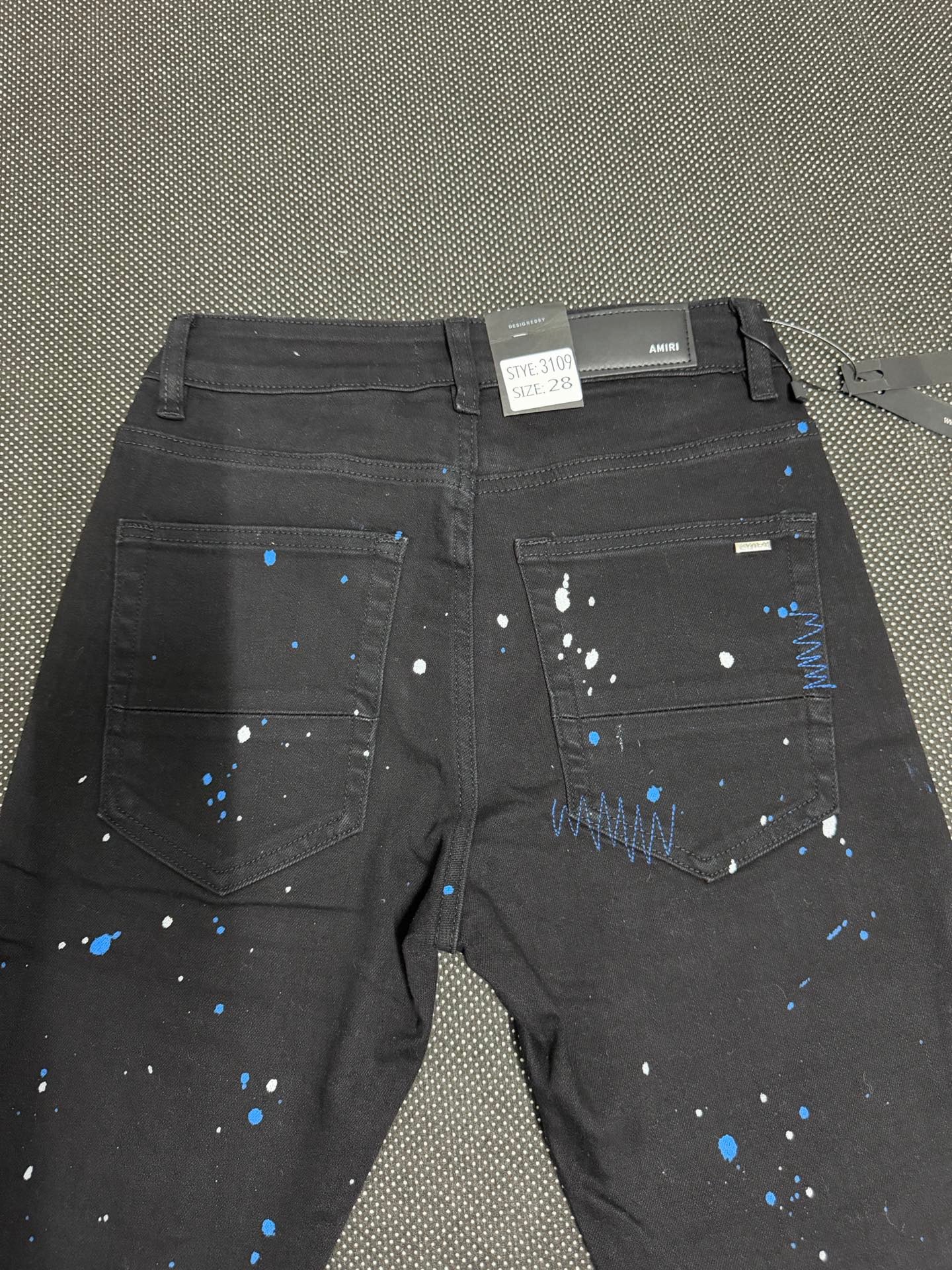 Amiri Jeans 3