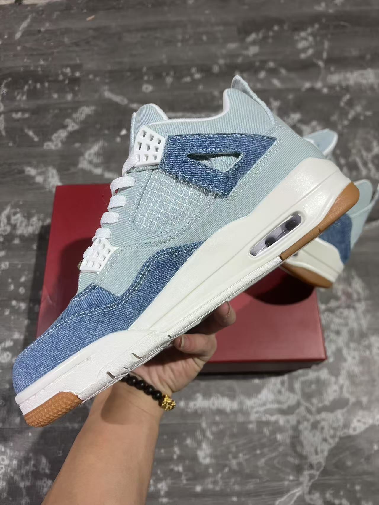 Air Jordan 4 Denim "Worn Blue”
