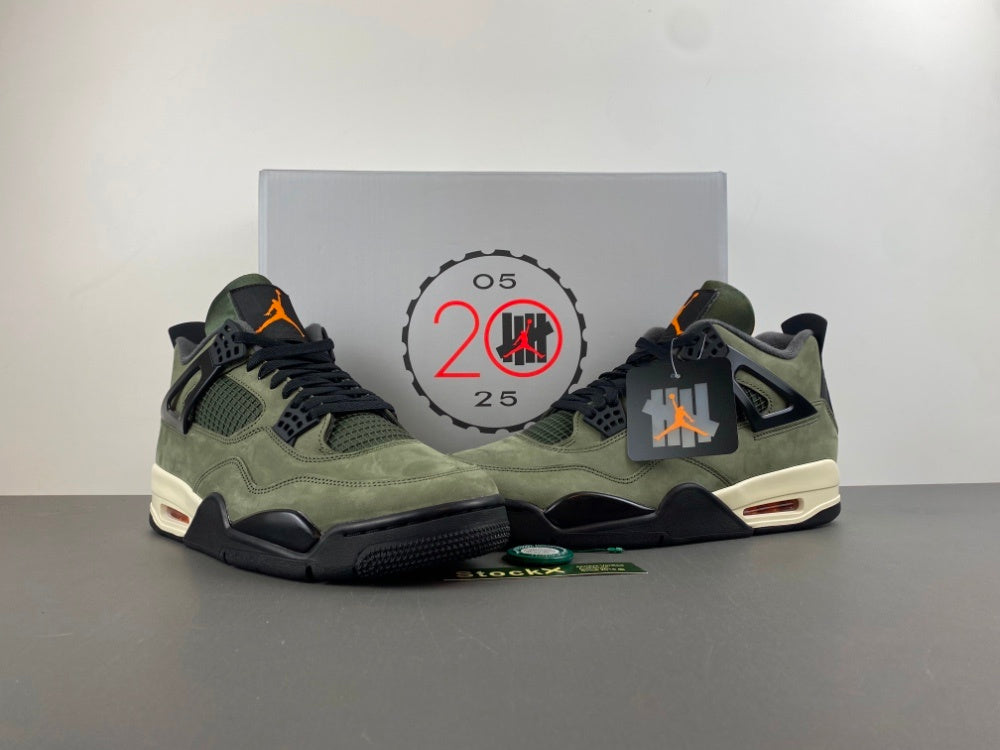 Air Jordan 4 UNDEFEATED