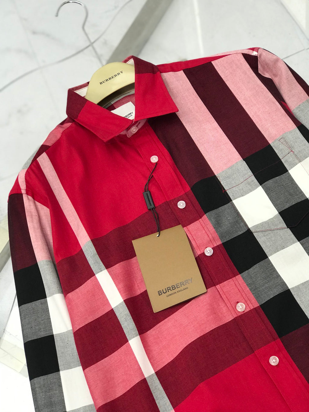 🤎 Burberry Apparel 17
