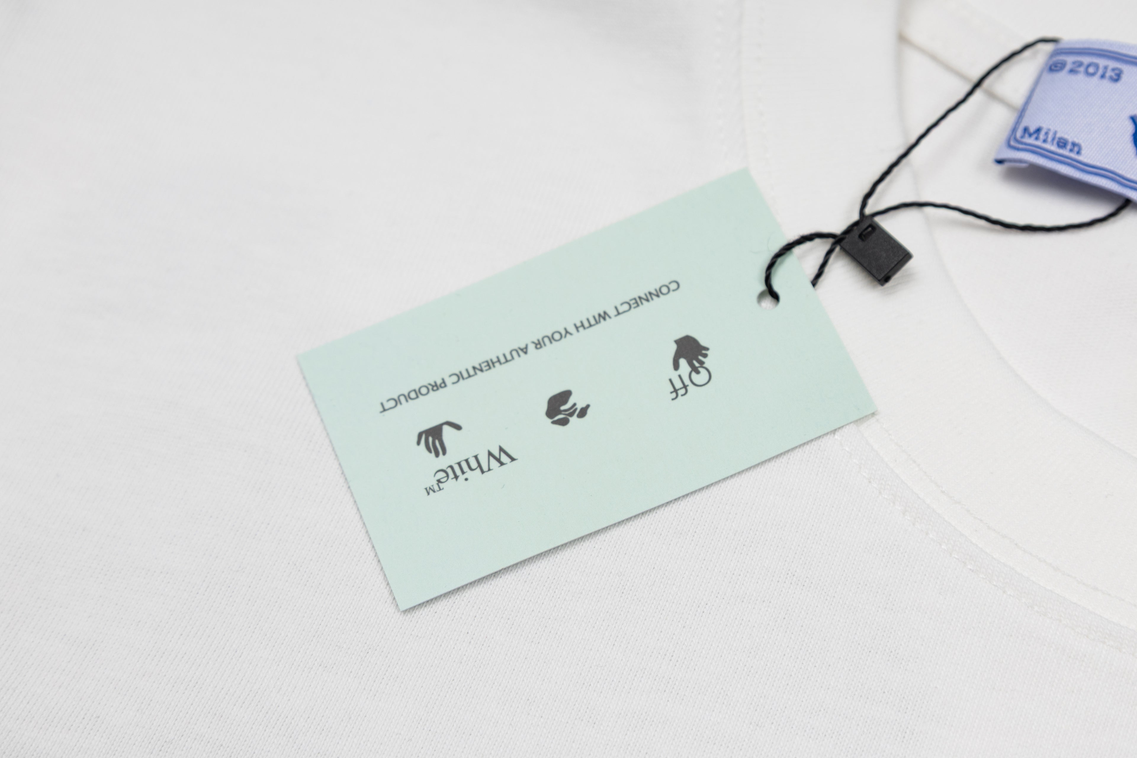 Off-White Oversized T-Shirts 2