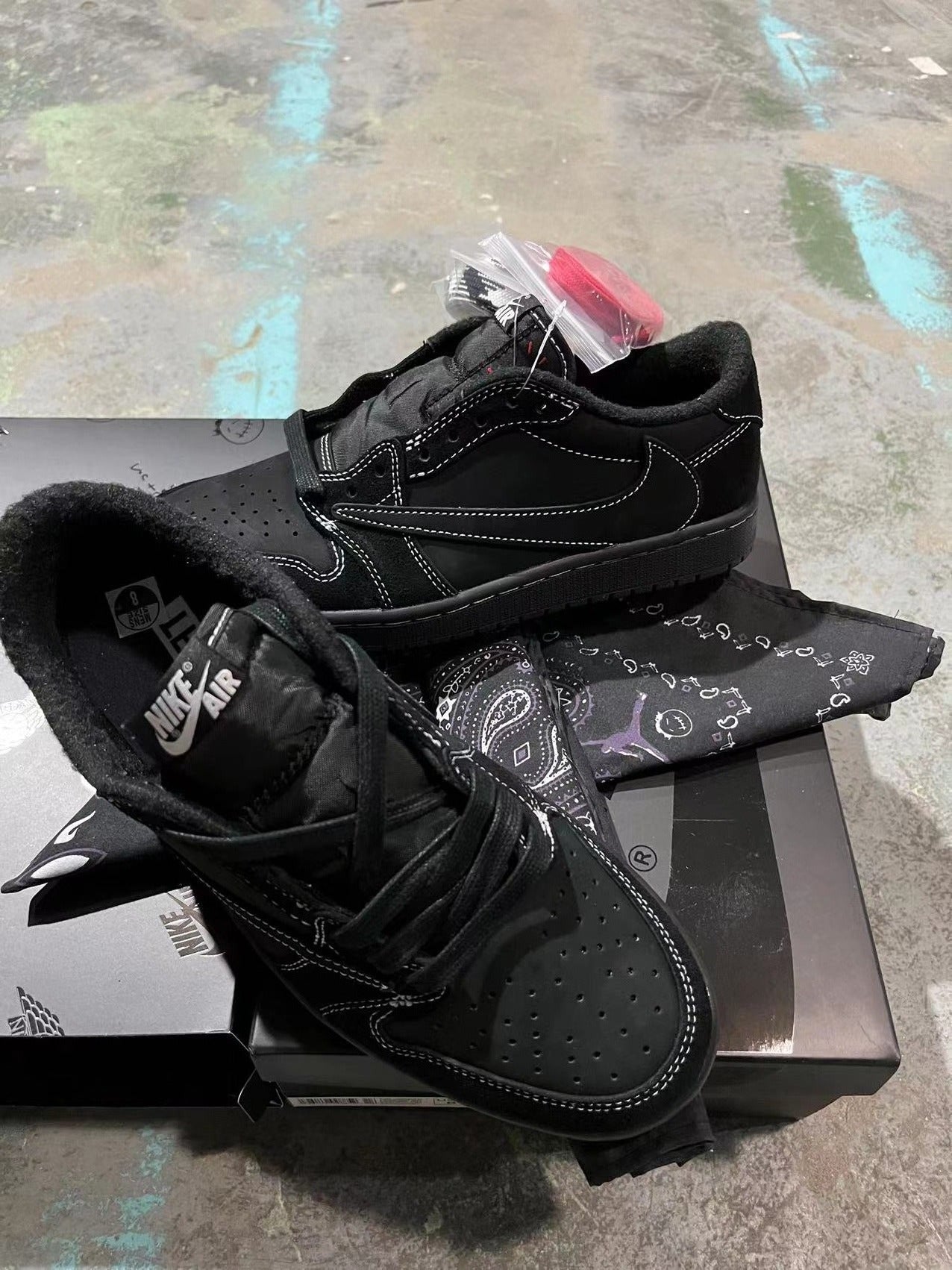 Air Jordan 1 Low x Travis Scott Phantom