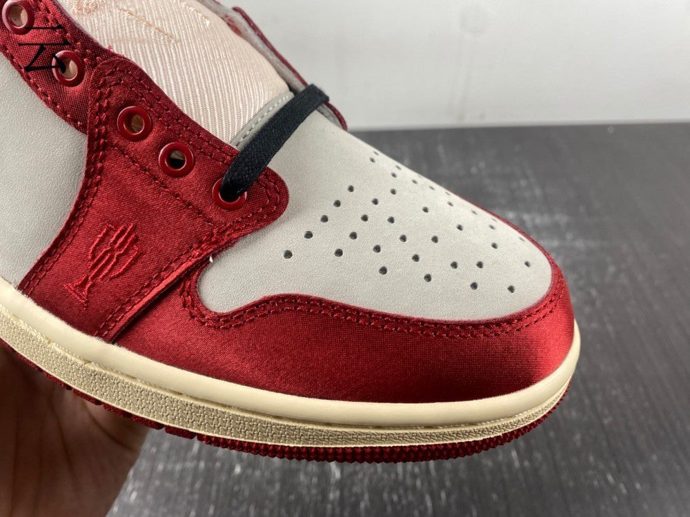 Trophy Room x Air Jordan 1 Low OG