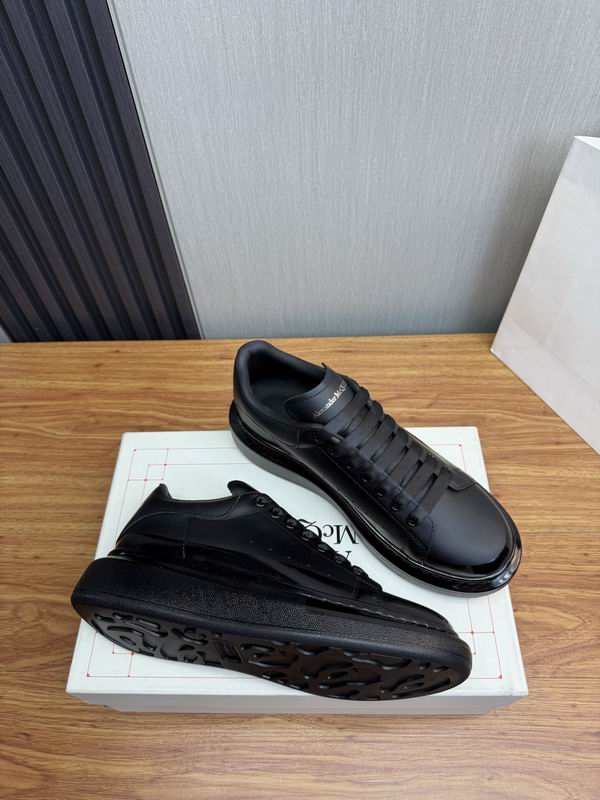 Alexander McQueen 5
