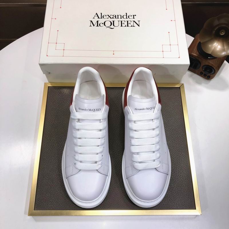 Alexander McQueen 22