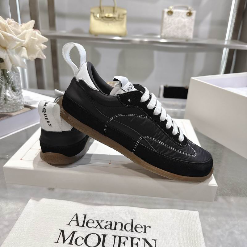 Alexander McQueen Court 1