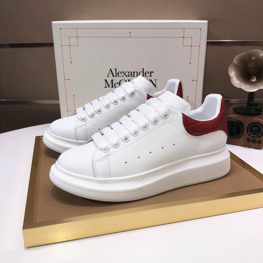 Alexander McQueen 31
