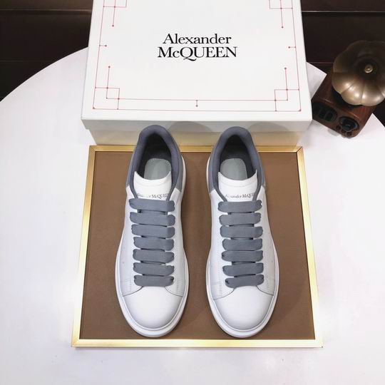 Alexander McQueen 34