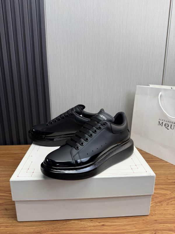 Alexander McQueen 5