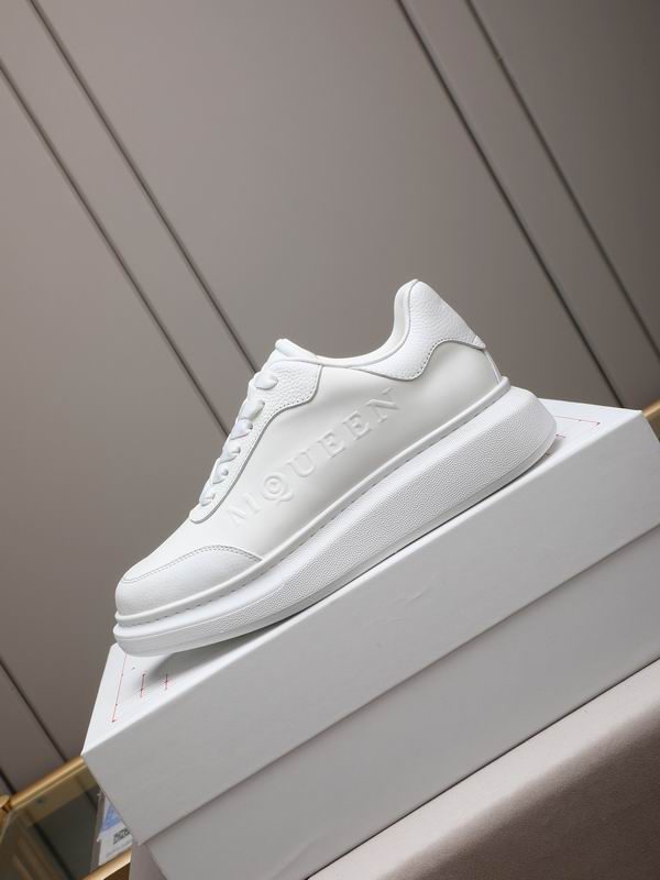 Alexander McQueen 41