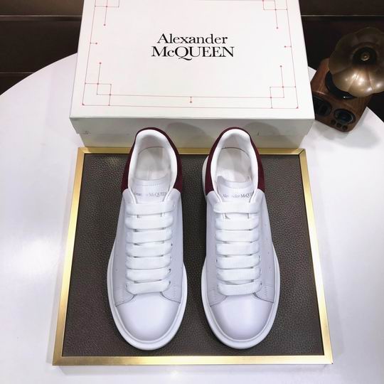 Alexander McQueen 10