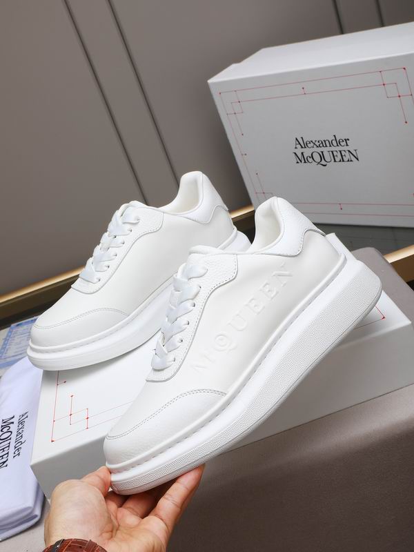 Alexander McQueen 41