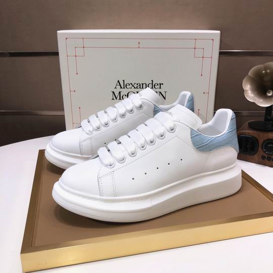 Alexander McQueen 30